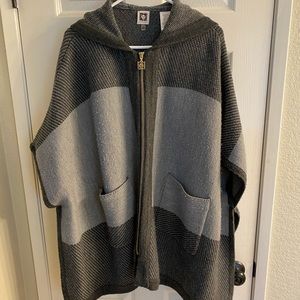 Anne Klein Poncho